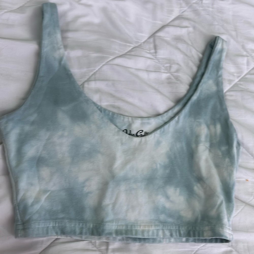 BRANDY MELVILLE TANK TOP